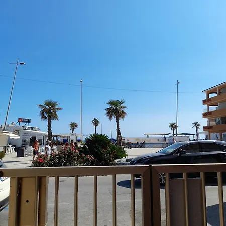 Levante Seafront - Casa Casoni アパート マルチェッリ